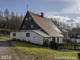 Brtníky č. ev. 79 - Pohled na objekt ze severu (Zdroj: S. Šulcová, 2024)